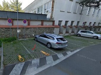 Vonkajšie parkovacie miesto - Rezidencia pri radnici v KE