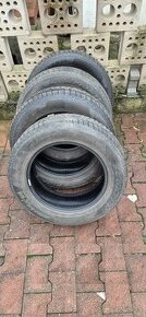 Zimne oneumatiky 215/65 r17