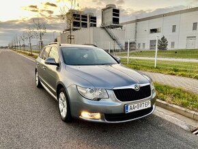 Škoda Superb II combi 2012