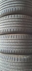 Predám 4ks pekné letné 235/60r18-107V Continental