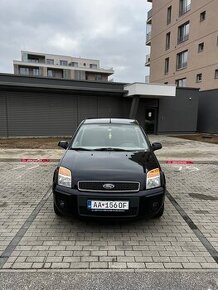 Ford Fusion 1.4 benzin +LPG 2010