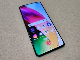 Oneplus 8T.  12gb+4gb/256gb.  Zelená modrá metalíza.