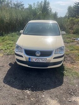 Predám Volkswagen Touran 7miestny Taxi version rok 2009 - 1