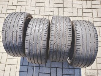 235/35R19 Pirelli Powergy - 1