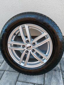 215/60 r16 zimné  4x