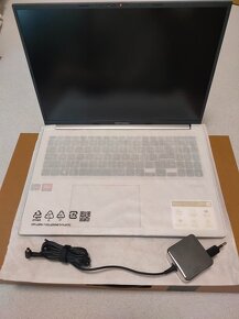 ASUS Vivobook 16 M1605Y