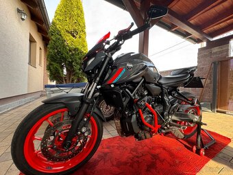 Yamaha MT-07