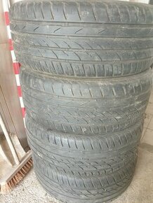 225/55 R17 - 1