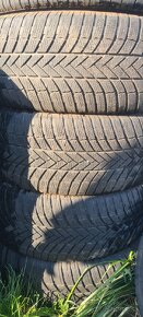 Zimné pneumatiky 255/55R19