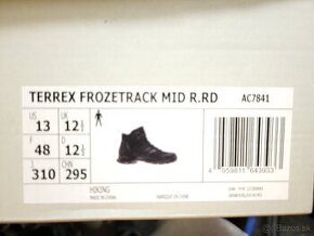 Tenisky Adidas Terrex Frozetrack mid r. rd veľkosť 12 1/2