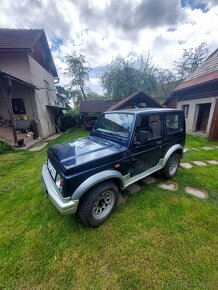 Suzuki Samurai