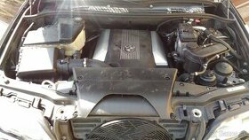 bmw x5 e53 4,4i m62 motor --TOP STAV + ZARUKA 