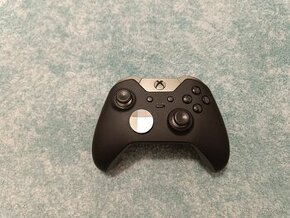 Predam Xbox ovladac Elite 1