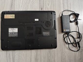 Toshiba P305D-S8818