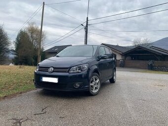 TOURAN 1.6 TDI 7 MIEST