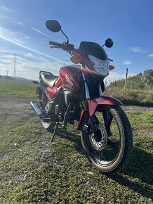 Honda CB125F