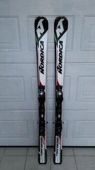 lyze Nordica 160 cm.