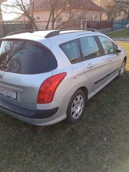 Peugeot 308 16 e