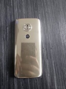 Motorola g6 play modrá