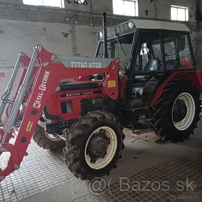 Zetor 7045 s čelným nakladačom