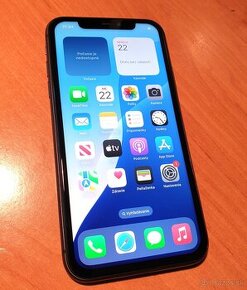 iPhone 11 128GB čierny dobra kapacita a 94% baterka