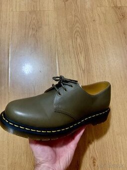 Dr. Martens 44