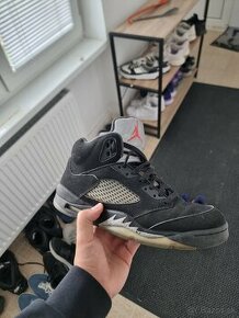 Nike Air Jordan 5 metallic black