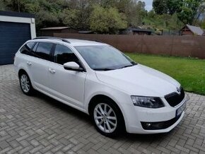 škoda octavia combi 2.0 TDI 110KW M6 - 1