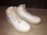 Predam biele tenisky Air Jordan - 1