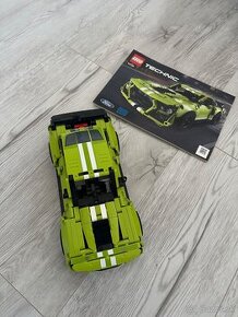 LEGO TECHNIC - FORD MUSTANG SHELBY GT500 Č. 42138