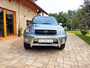 Toyota RAV-4 2.0 VVT-I benzín 110 KW 4x4