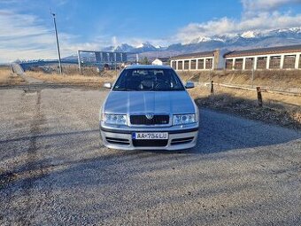 Škoda Octavia RS 1.8T Liftback