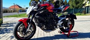 MV Agusta Brutale 800