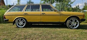 Mercedes w123 kombi (T123) 300D - 1