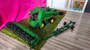 Bruder kombajn John Deere T670 - Bruder 2132