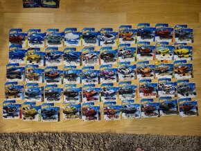 Hotwheels autíčka mix