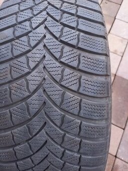 Predám zimné pneumatiky Bridgestone 205 55 r16