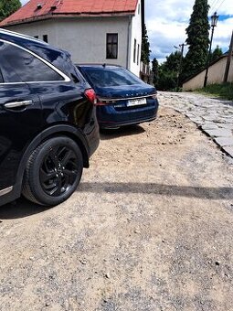 Kia r19 letna sada 235/55 r19