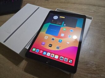 Ipad 9 64gb v super stave ma ken velmi jemne znamky pouzivan