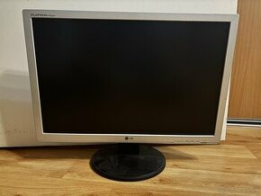 LG Flatron W2242T - SF