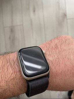 Predám Apple Watch 8 45mm