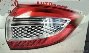 FORD MONDEO 2.0 TDCI MK4 2013 predám ZADNÉ SVETLÁ LED FACELI