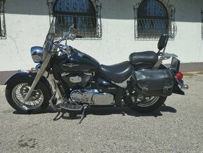 Suzuki Intruder C800 - 1