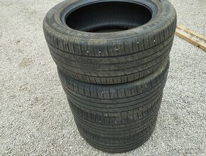 Pneu 255/50 r19