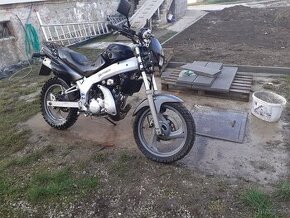 Yamaha TDR 125