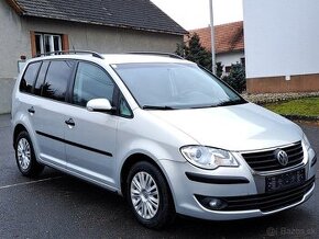 VW TOURAN 1.9TDi 77KW,6rychl.r.2009,PO STK,PO VELKÉM SERVISU