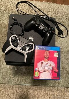 PS4 slim 500gb,2ovládače+FIFA20