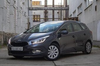 Kia Cee´d 1.6 CRDi LX/Silver