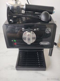 Predám pakovy kávovar Delonghi - 1