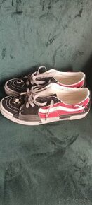 Vans - 1